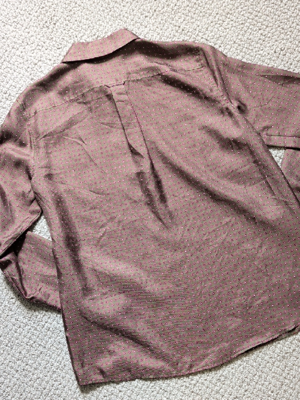 Banana Republic Olive Green Button-Down Shirt with Pink Dot Medallion Print M - Picture 8 of 14